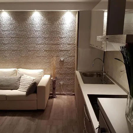 Casa Con Giardino Olbia