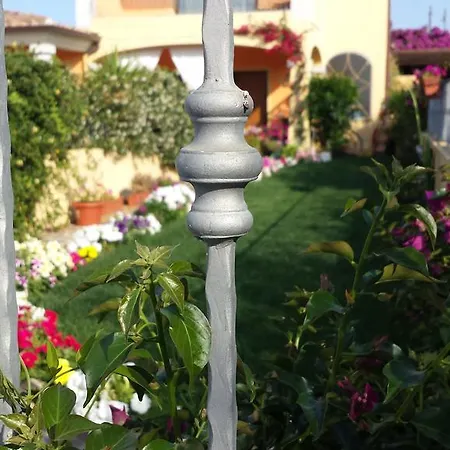 Casa Con Giardino Holiday home